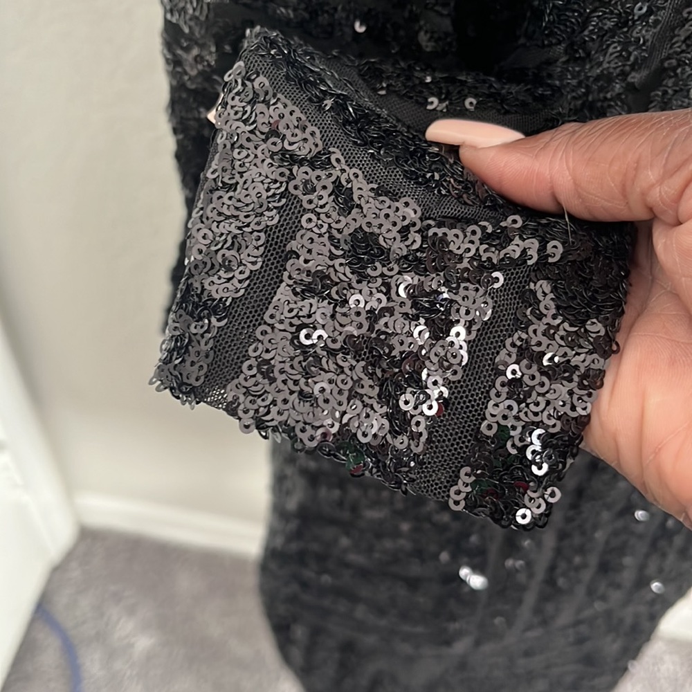 House of CB dress - Picture 4 of 10